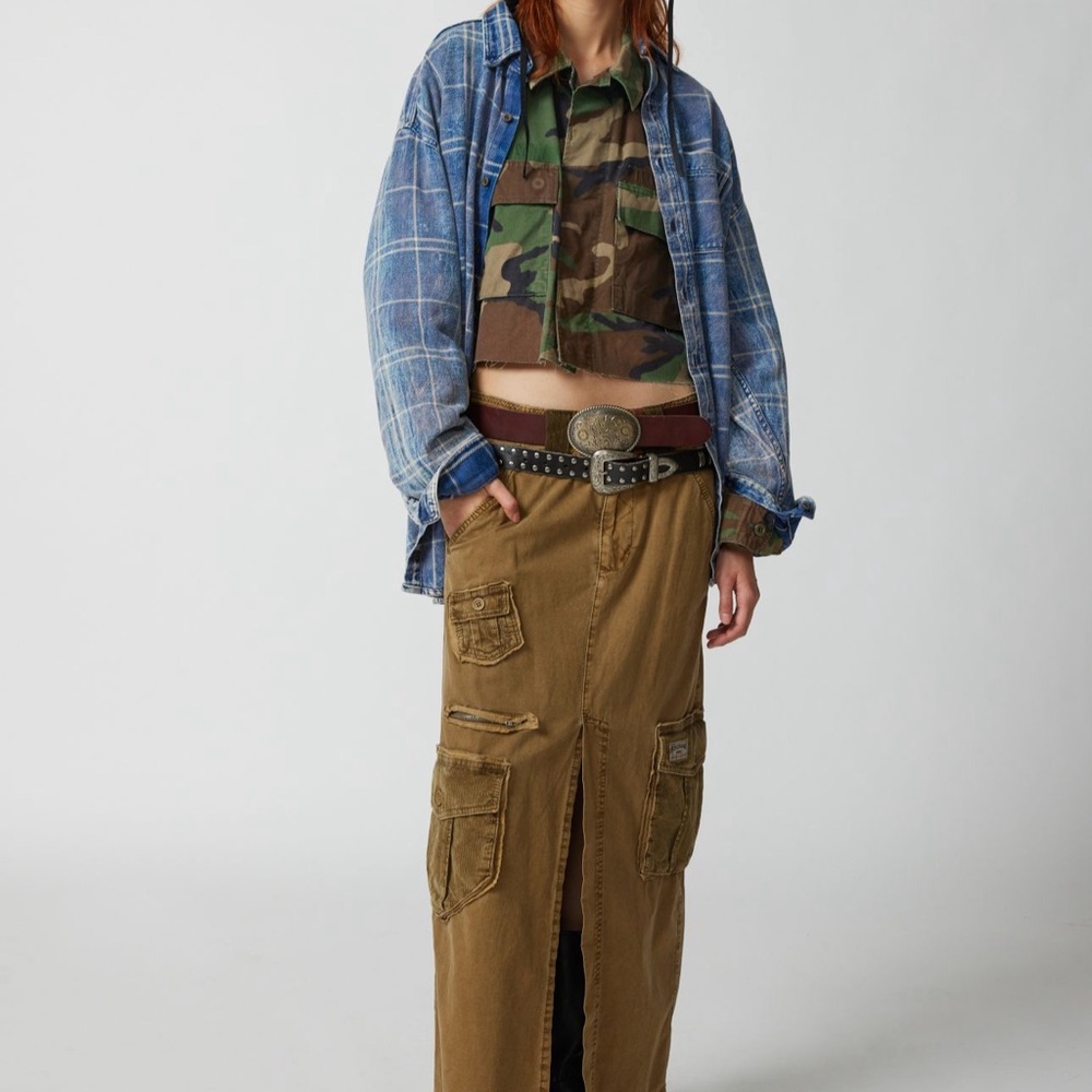 Urban Renewal Green and Brown Camouflage Utility Jacket - Picture 2 of 4